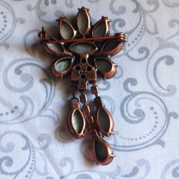 Amber Bronze Tone Flower Brooch - Picture 2 of 5